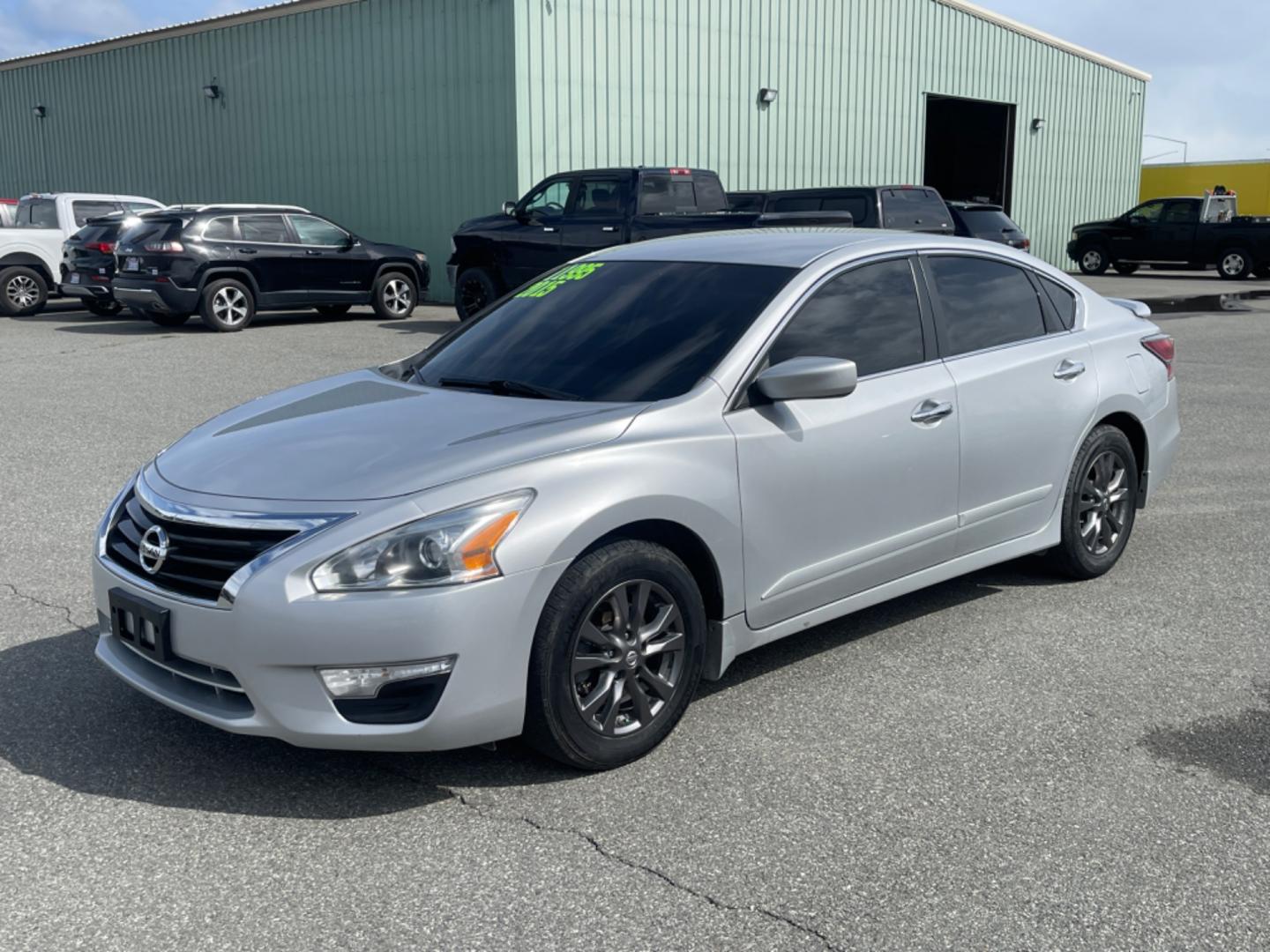 2015 SILVER NISSAN ALTIMA 2.5 (1N4AL3AP4FC) with an 2.5L engine, Continuously Variable transmission, located at 1960 Industrial Drive, Wasilla, 99654, (907) 274-2277, 61.573475, -149.400146 - Photo#0